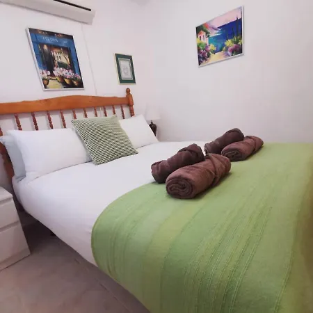 Quaint Ground Floor With Pool Lb1 Torrevieja
